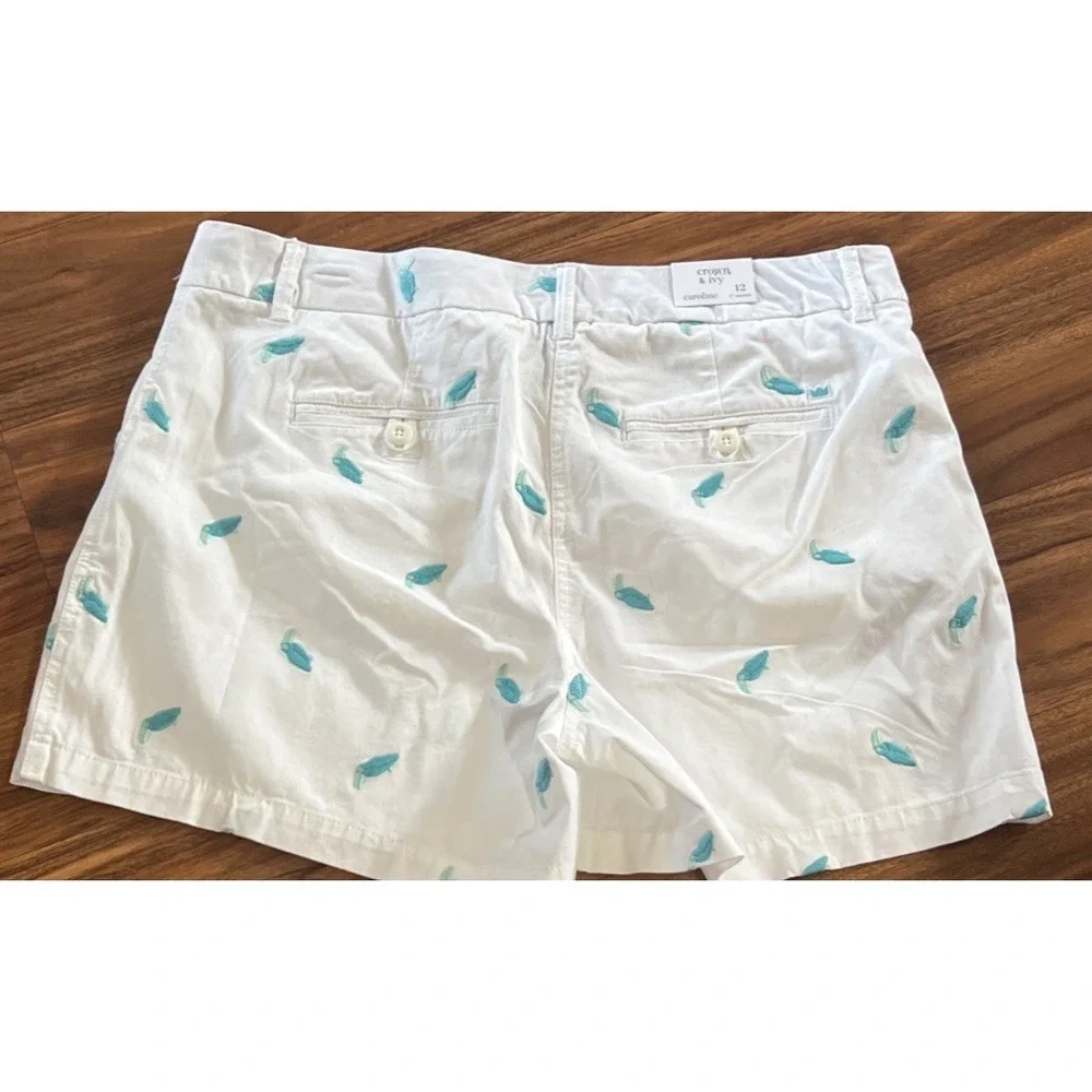 New $45 Crown & Ivy Caroline Women Chino Shorts Tucan Bird Size 12 Waist 36 5